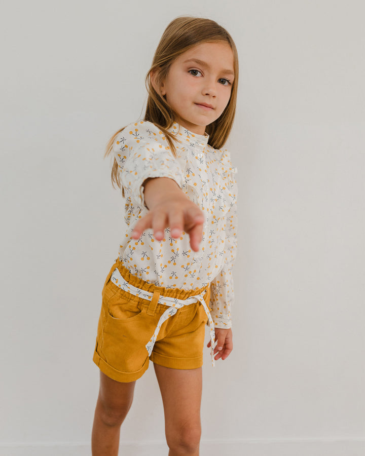 Blusa de flannel con estampado de cerezas