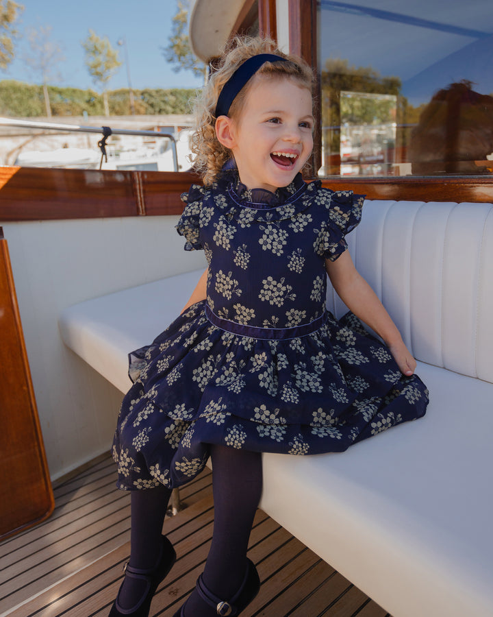 Vestido con estampado de flores metalizadas