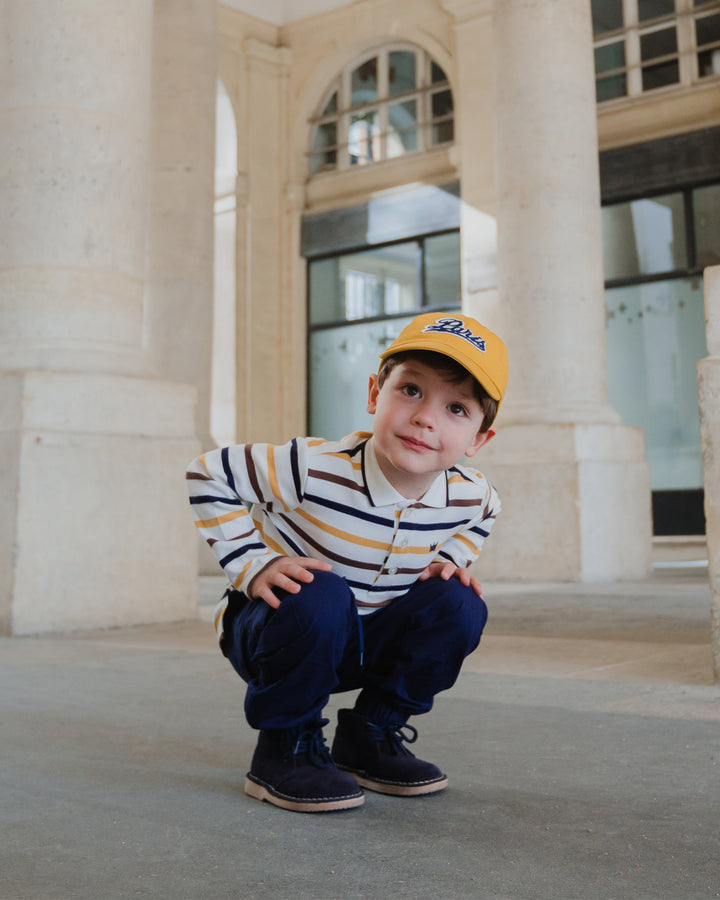 Gorra mostaza con parche borado