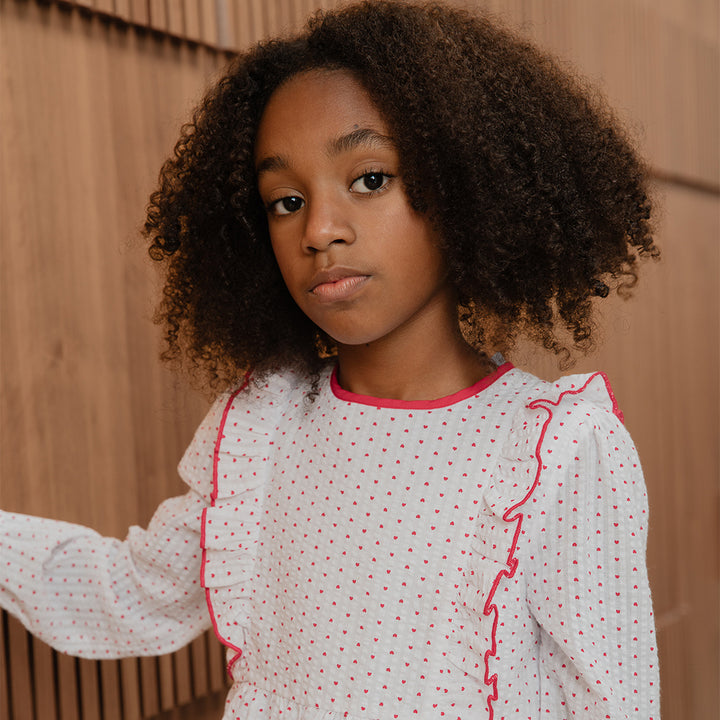 Blusa De Sirsaca Blanca Manga Larga Con Estampado De Corazones Rojos Para Niña