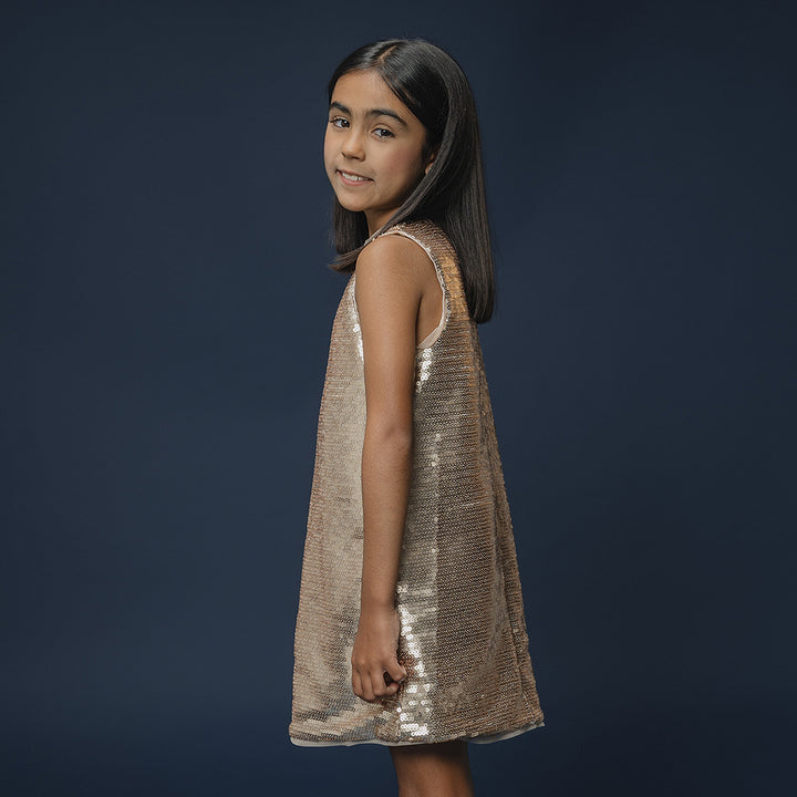 Vestido De Lentejuelas Doradas Para Niña