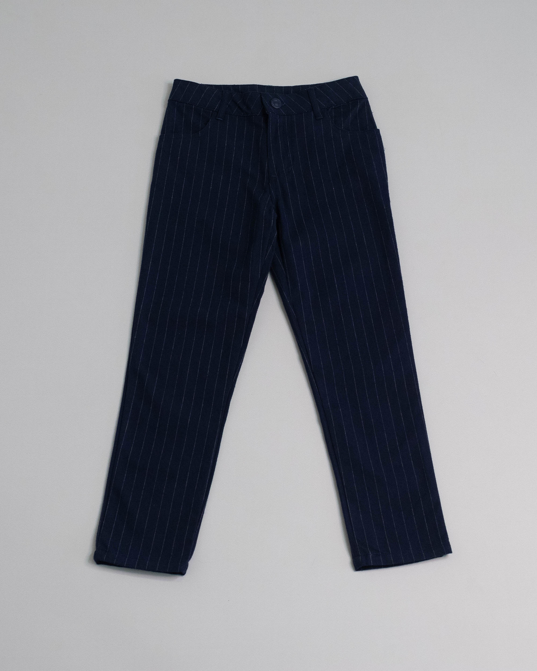 Pantalón de twill azul con rayas