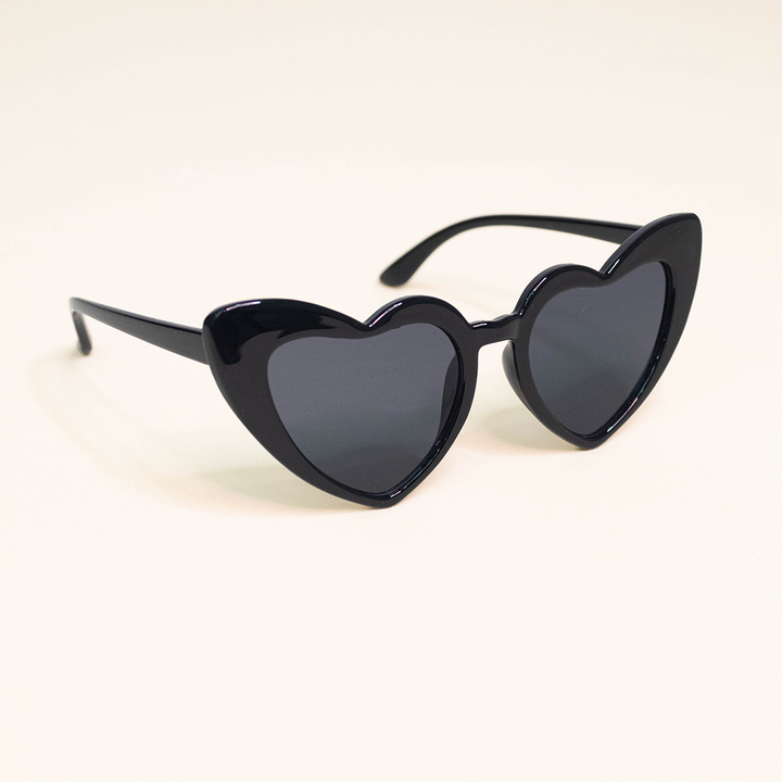 Lentes de Sol Negros de Corazón para Niña