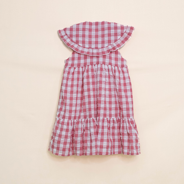 Vestido de Sirsaca Sin Mangas, con Estampado de Cuadros Rosados y Crema para Niña