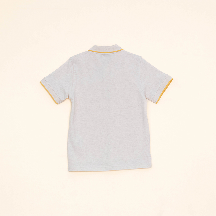 Chemise Color Hueso con Parche de Goma para Niño