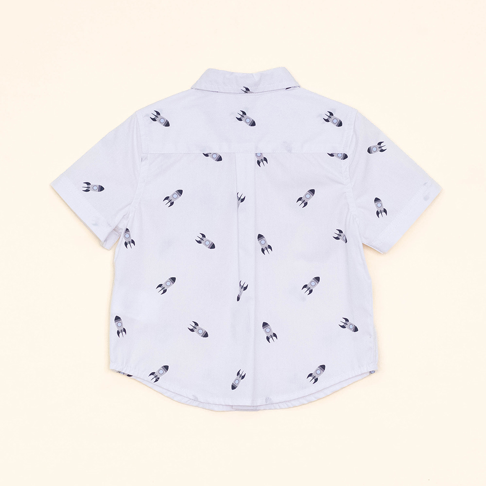 Camisa Blanca Manga Corta con Estampado de Cohetes para Bebé Niño