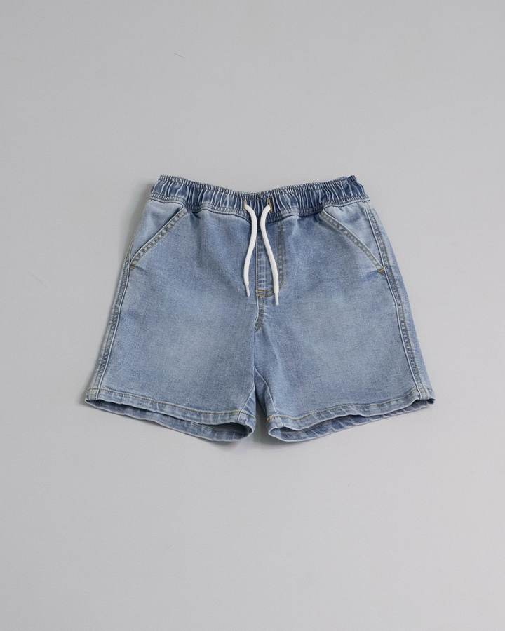 Short con ajustador