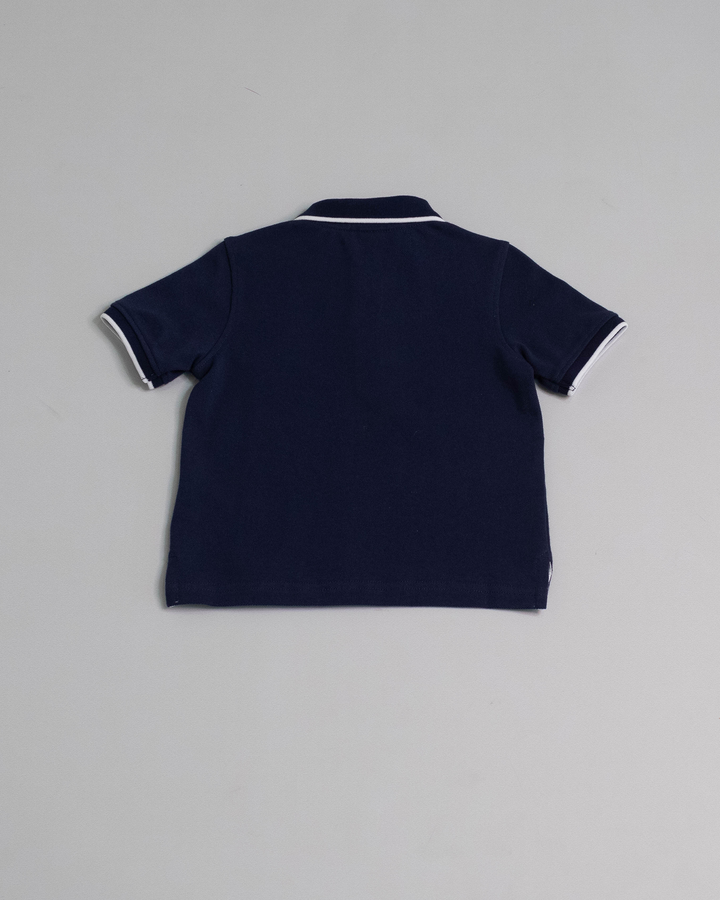 Chemise con parche de goma