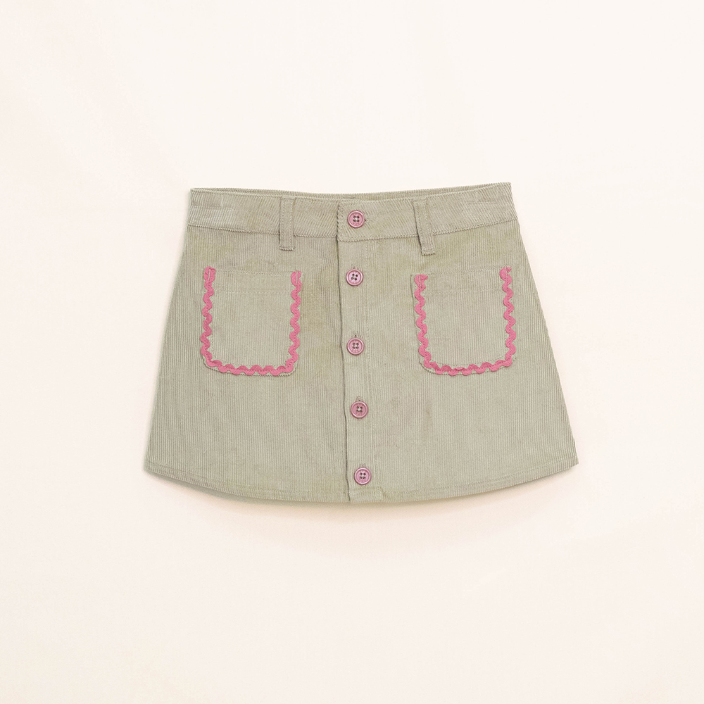 Falda Verde de Corduroy con Botones y detalles en Bolsillo Rosados para Niña