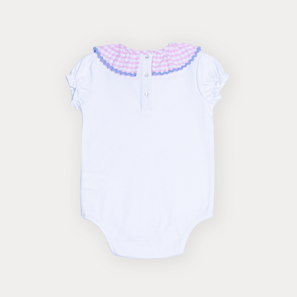 Body De Algodón Blanco Con Cuello De Popelina De Cuadros Rosados Y Detalle En Azul Claro Para Bebe Niña