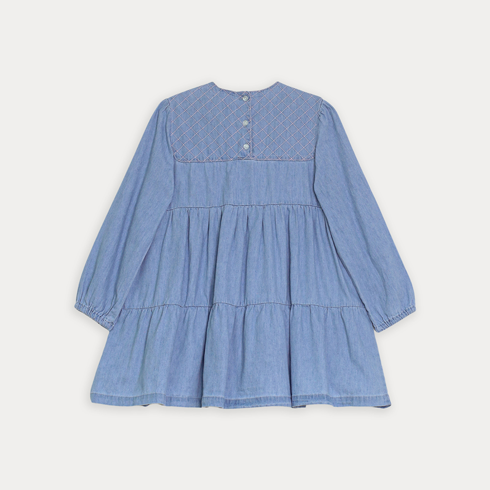 Vestido De Jean Azul Claro Manga Larga Con Detalles Bordados En Rosado Para Niña