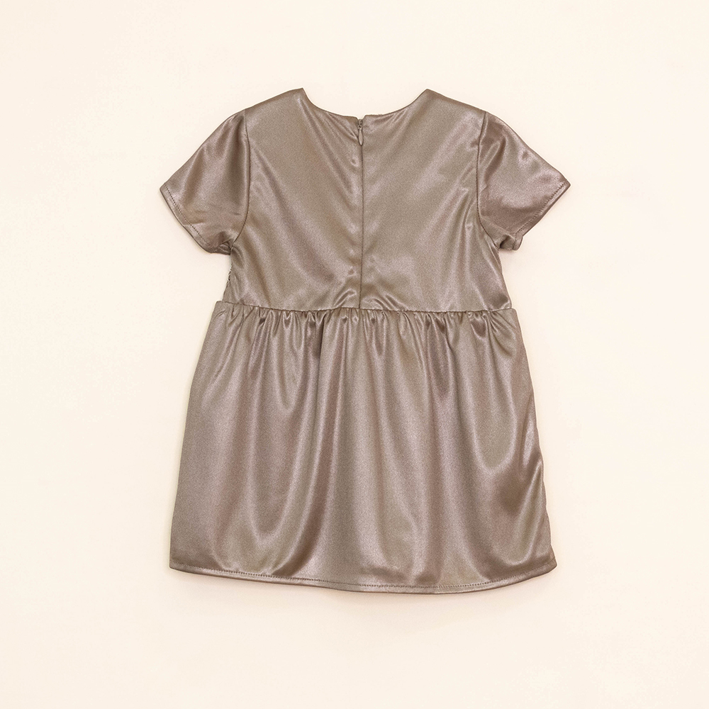 Vestido Dorado con Nido de Abeja para Bebé Niña