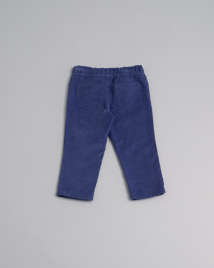 Pantalón azul oscuro de corduroy con ajustador
