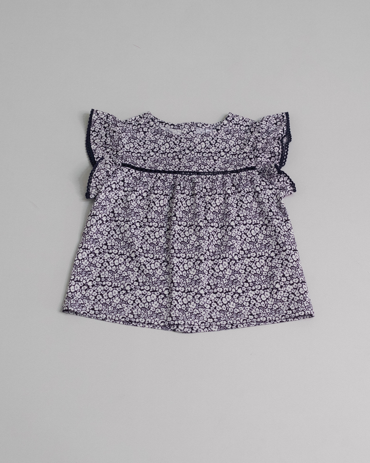 Blusa con estampado de flores