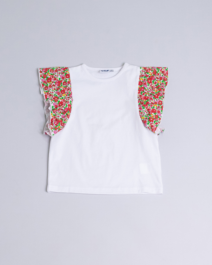 Franela blanca con volantes estampados de flores