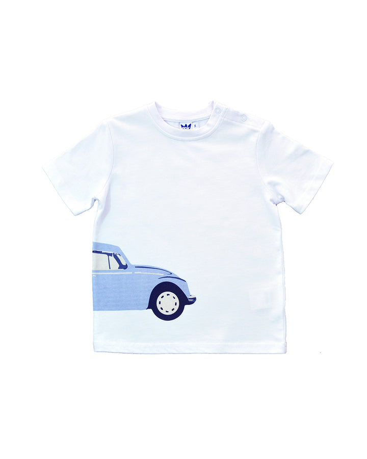 Franela blanca con carro