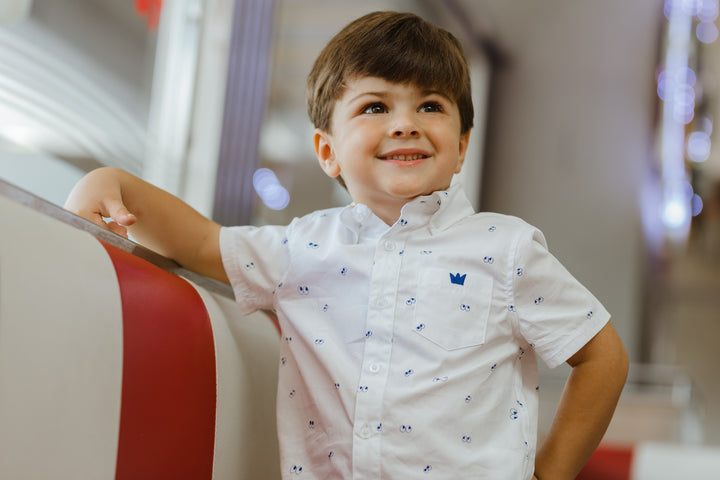 Camisa blanca estampada