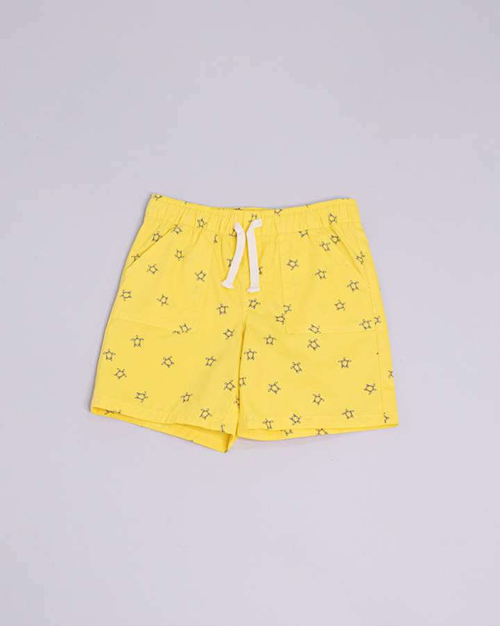 Short amarillo con tortugas y elástico en la cintura