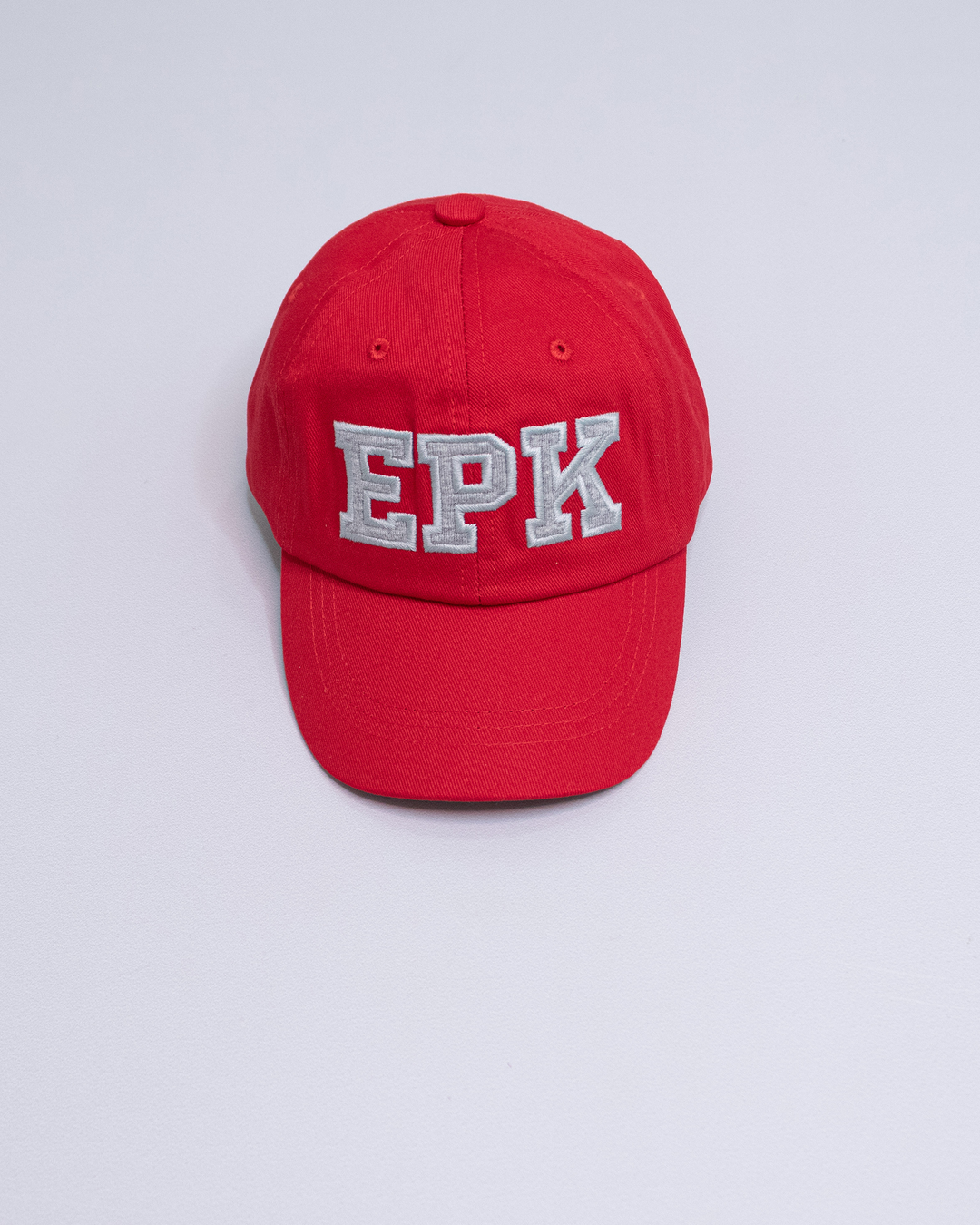 Gorra roja con logo EPK