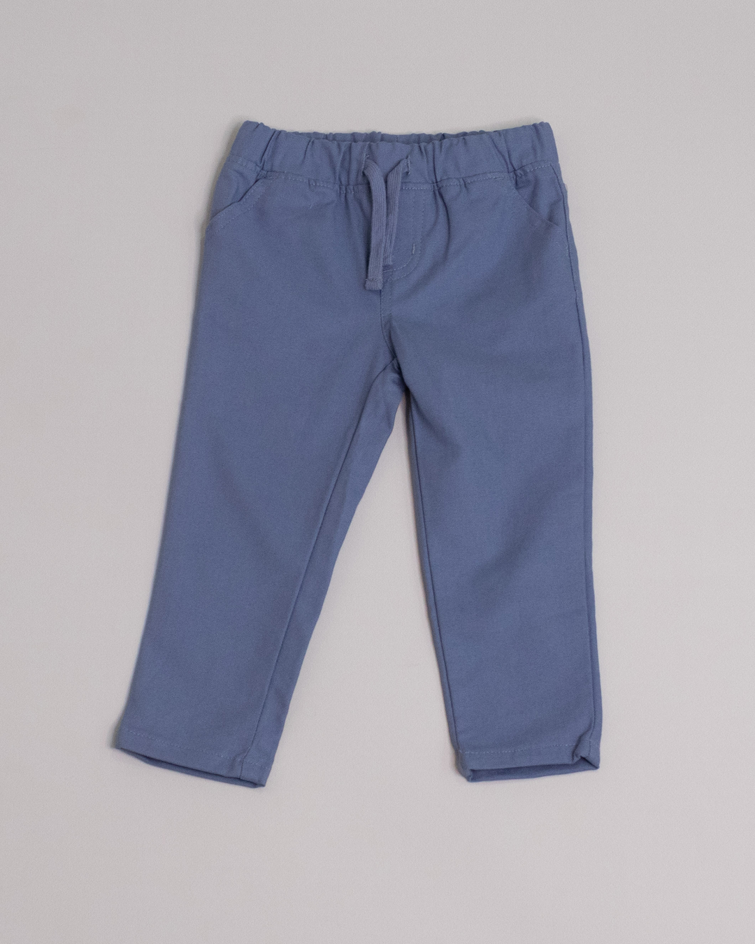 Pantalón de twill azul con elástico en la cintura