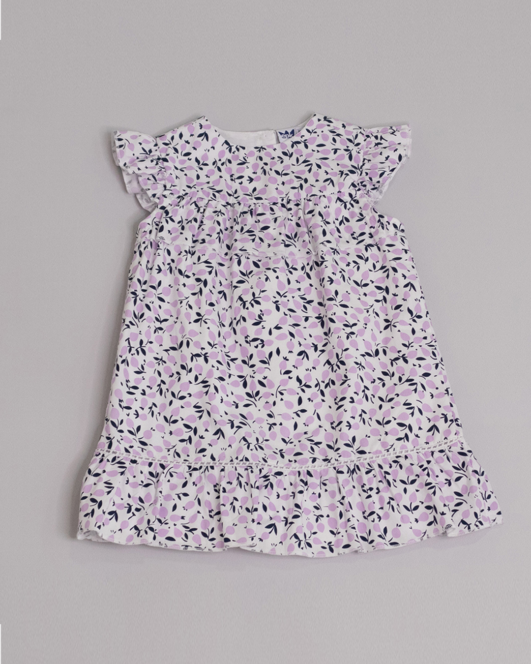 Vestido blanco con estampado morado y azul