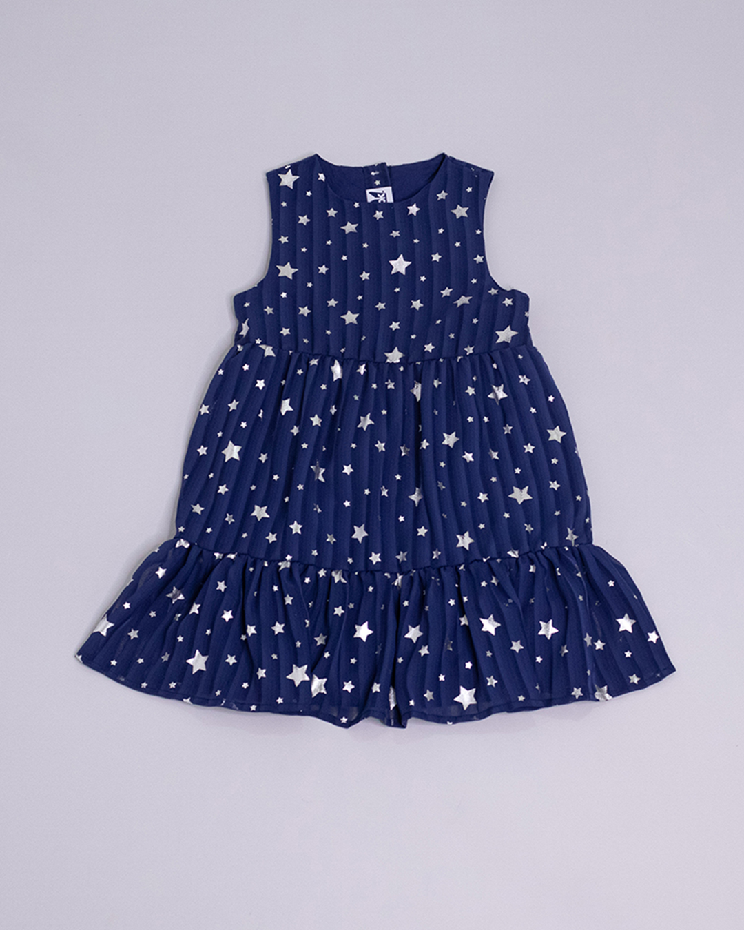 Vestido azul con estrellas plateadas