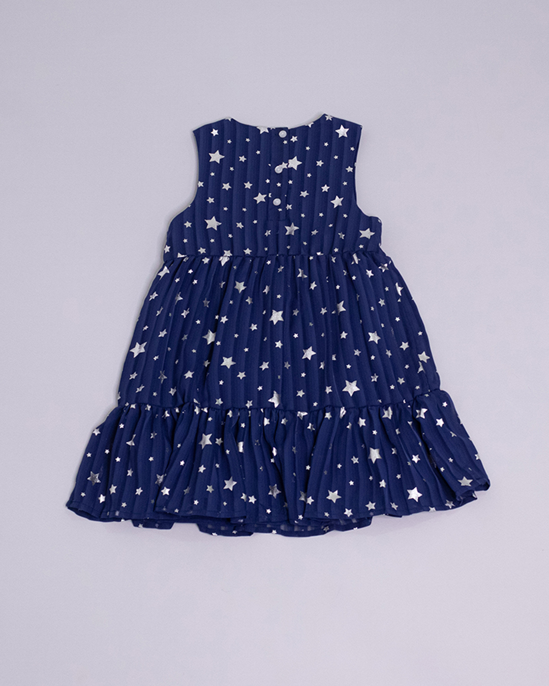 Vestido azul con estrellas plateadas